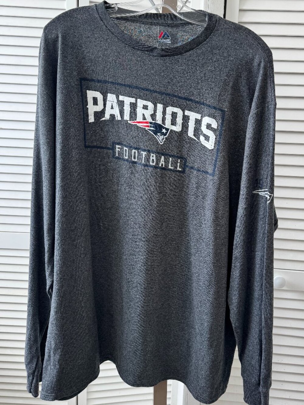 New England Patriots long-sleeve t-shirt